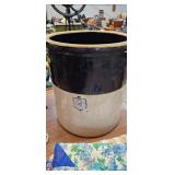 10 GALLON STONEWARE CROCK JUG