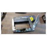 KNIFE