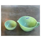  FIRE-KING JADEITE BATTER BOWL & SMALL BOWL