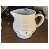 SMALL LONGABERGER PITCHER