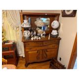 BUFFET / SIDEBOARD