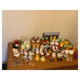 SALT AND PEPPER SHAKER LOT
