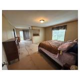 Min Bid $125K - 23350 W Trowbridge Rd, Millbury, OH 43447