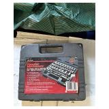 Popular Mechanics 33 Piece SAE & Metric 3/8” Drive Socket Set	-