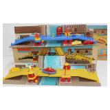 #431 RENWAL Drawbridge Set Boxed