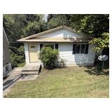 Charleston 3 Bedroom Selling to the Highest Bidder