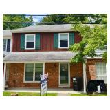 3 Bedroom Townhome in St. Albans with River Views 