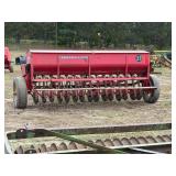 Massey Furgeson 33 grain drill