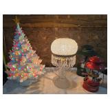 Vntg. Ceramic Christmas Tree; Leaded Crystal Lamp