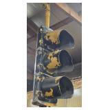 Vntg. Traffic Signal>