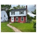 MINIMUM BID AUCTION $99,000! 1027 Secor Rd