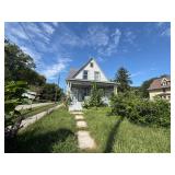 MINIMUM BID AUCTION $30,000! 2445 Warren St