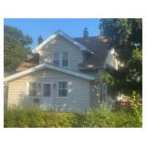 MINIMUM BID AUCTION $59,000! 3045 117th St