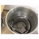 Professional turkey fryer