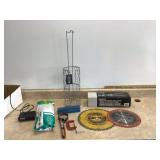 Various everyday household objects