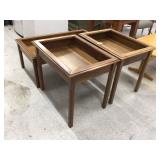 MID CENTURY MODERN FURNITURE - TABLE