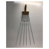 ANTIQUE CARPET BEATER - COLLECTIBLES