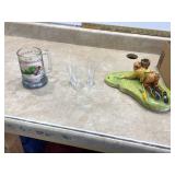 GOLF STATUE AND MUG - COLLECTIBLES