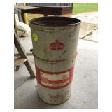 15-gallon Amoco barrel without a lid