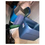 Several totes 
