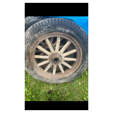 Wood spoked tires 
