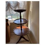 #254 • 3 Tiered Shelf