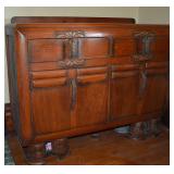 Oak Art Deco buffet