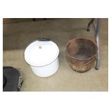 Cast Pot 
