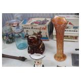 Hull Piggy Bank, Carnaval Vase 
