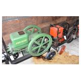 John Deere & Mogul HIt & Miss Engines