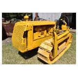 CAT D2 Crawler