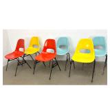 Lot 1151  Set 6 Krueger Metal Products Mid Century Molded Fiberglass Shell Stacking Chairs