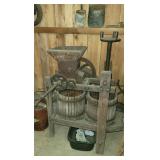 Antique & Collectible Auction!