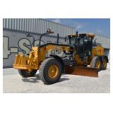 2013 DEERE 670G Road Grader 