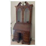 Prospect, CT - Fall Moving Sale! 