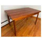 North Haven, CT - Mid Century Modern, Lighting, Furniture, Guitars, Collectibles & Home Decor 