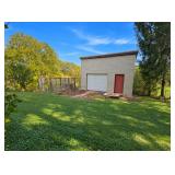 Barn With Workshop & Horse Stalls