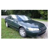 2000 Toyota Camry