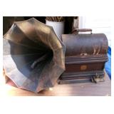 1904 GRAPHOPHONE