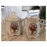 Creamer/Sugar dish (antique)
