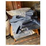 moving blankets