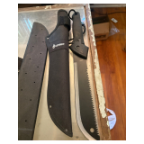 machete