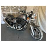 2000 Victory Cruiser Motorcycle